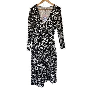 Diane von Furstenberg Target Long Sleeve Wrap Dress Size M Black White NWT